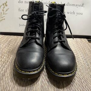Dr. Martens Black Leather Boots with Yellow Accents Women Sz 8/ Men 7. Box 10
